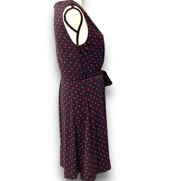 41 Hawthorn Faux wrap dress - Picture 3 of 10